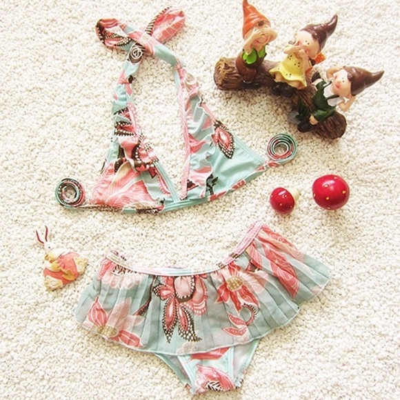 LAST 1 !! Swim Set for little Divas! - Picture 2 of 4